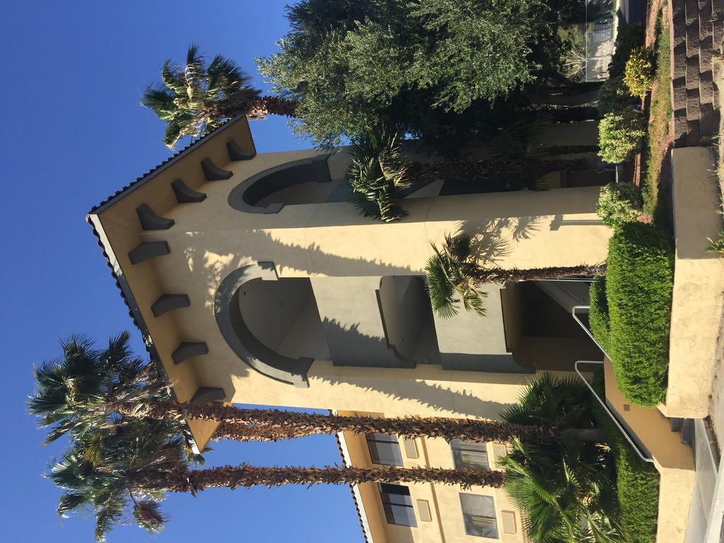 Hotel Ramada By Wyndham Barstow Exterior foto